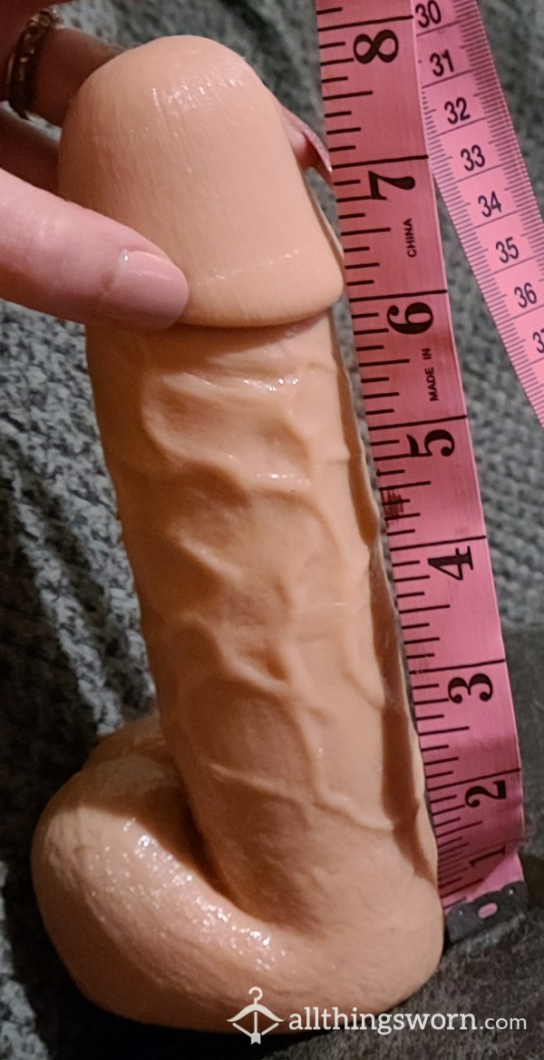 8 Inch Di**o