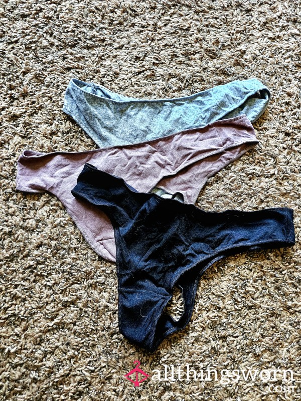 Absorbant Cotton Thongs