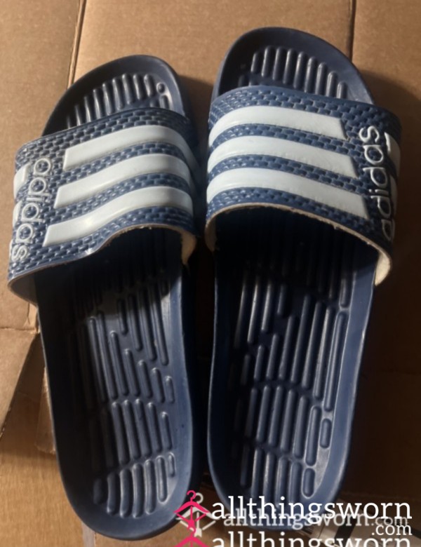 Adiddas Slip On Shoes Comes With Seven Day Wear
