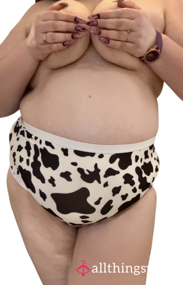 🐮 Animal Print High Waisted Full Back Plus Size Panties Worn By A BBW 🐮