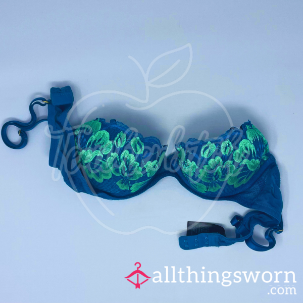 Ann Summers Blue Padded Plunge Bra (34A) | Add A Pair Of 24Hr Panties For Only $5 More