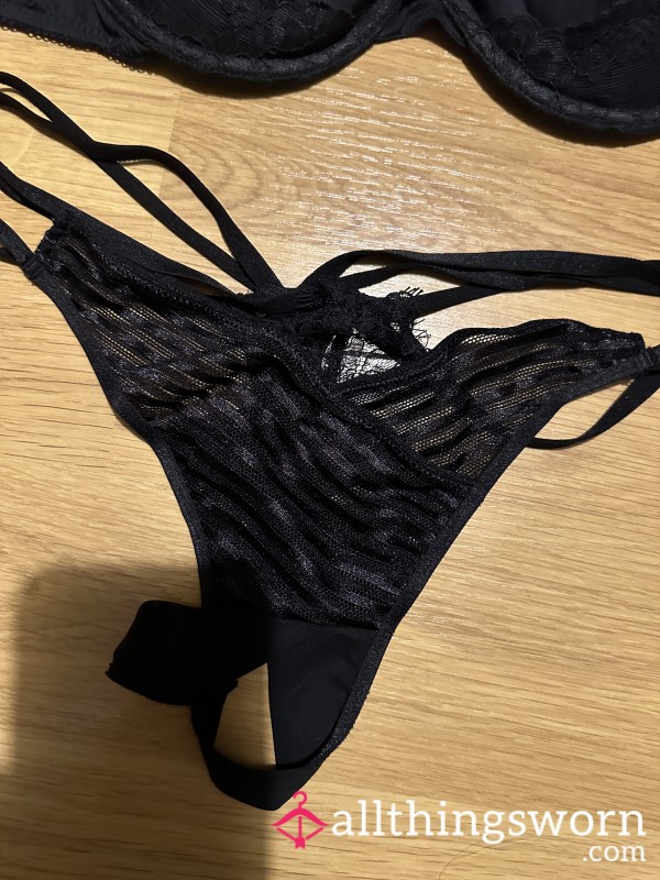 Ann Summers Naughty Crotchless Thong💗💦