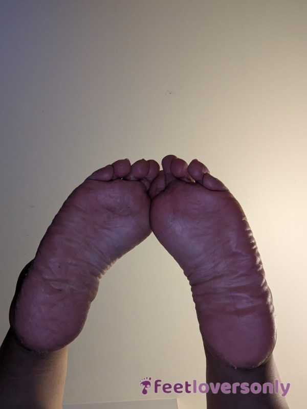 Available For Custom Foot Pics