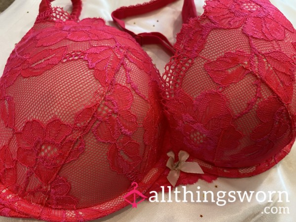 BIG RED Lace 36D Push Up Bra