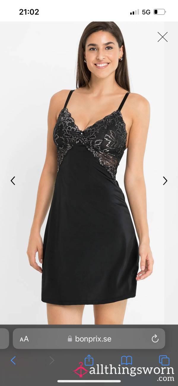 Black Lace Nightgown!