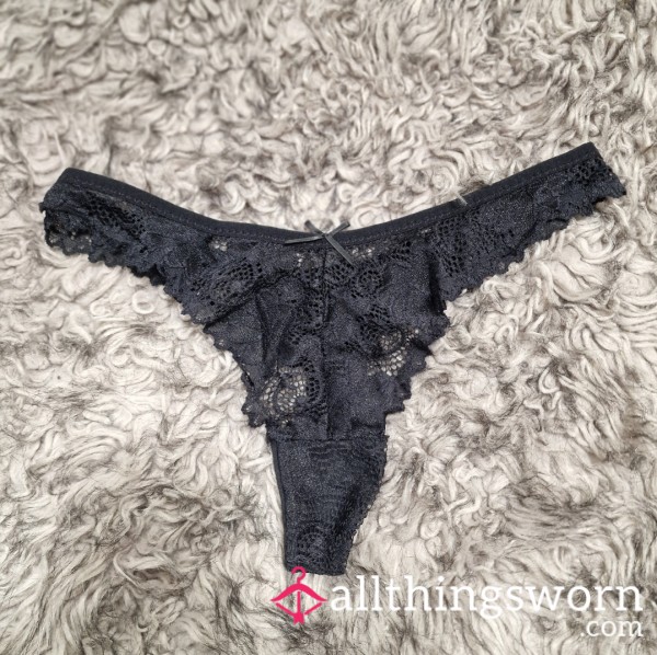 Black Lace Thong (Size: 14-16)