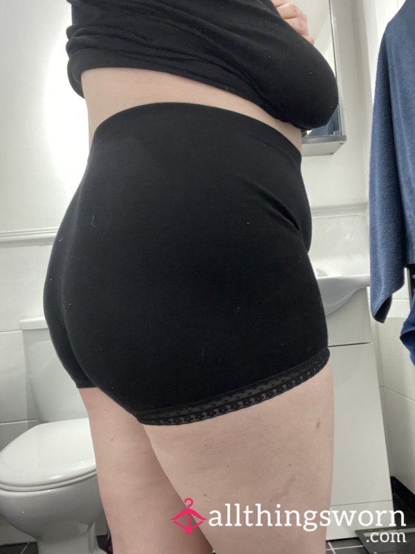 Black Lace Trim Booty Shorts