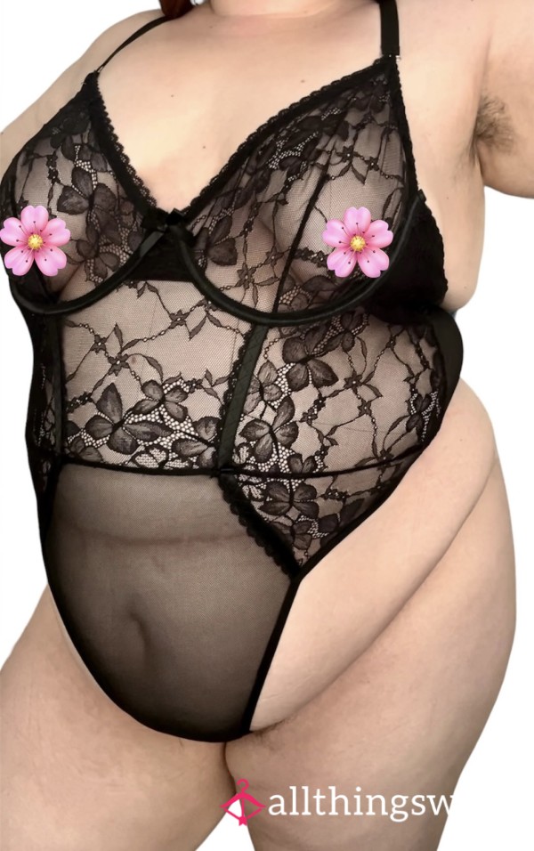 🥵 Black Lacy Plus Size Bodysuit With Thong Worn By A BBW 🥵