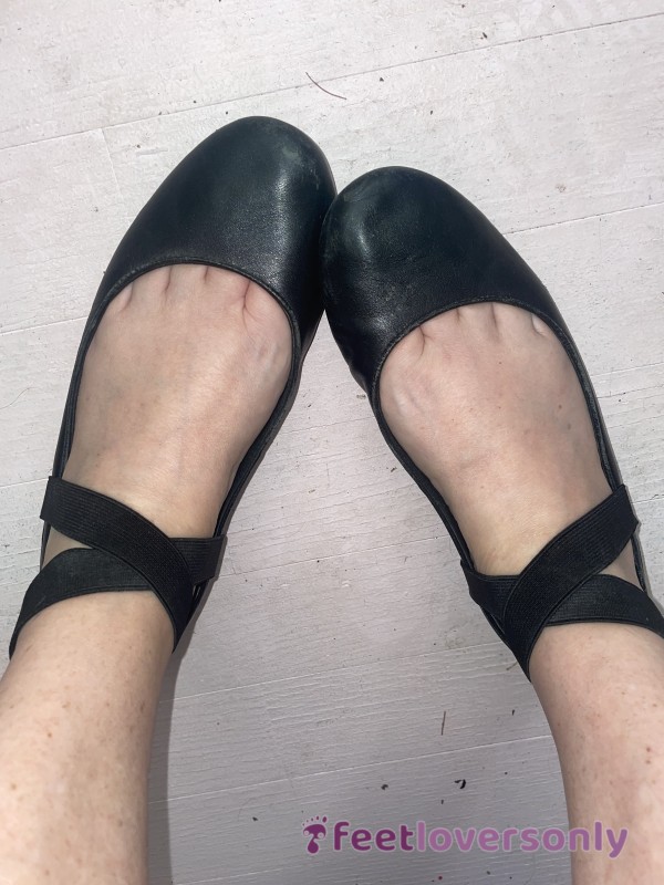 Black Leather Stinky Flats Flat Shoe