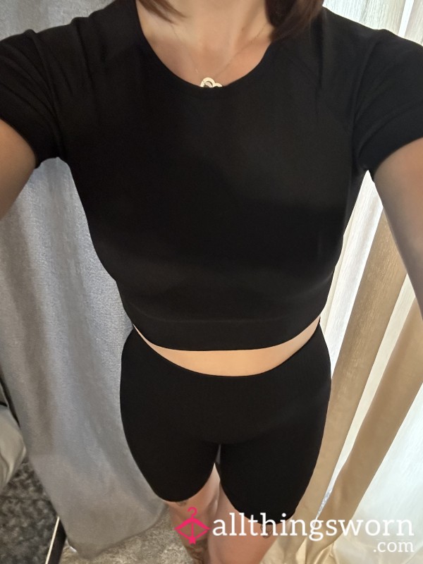 Black Stretchy Workout Shirt And Shorts Set