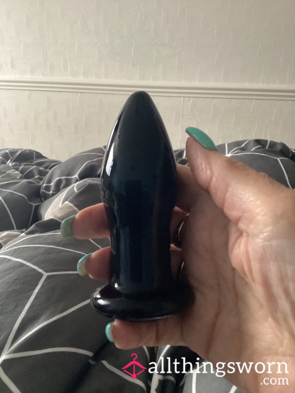 Rechargeable Vibrating Blk Gla** Bu*t Plug