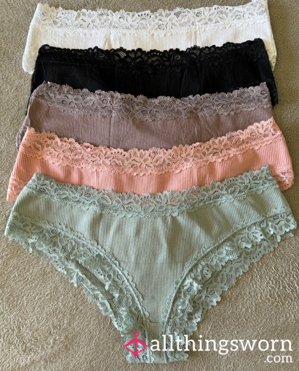 Cheeky Cotton Panties With Lace Trim