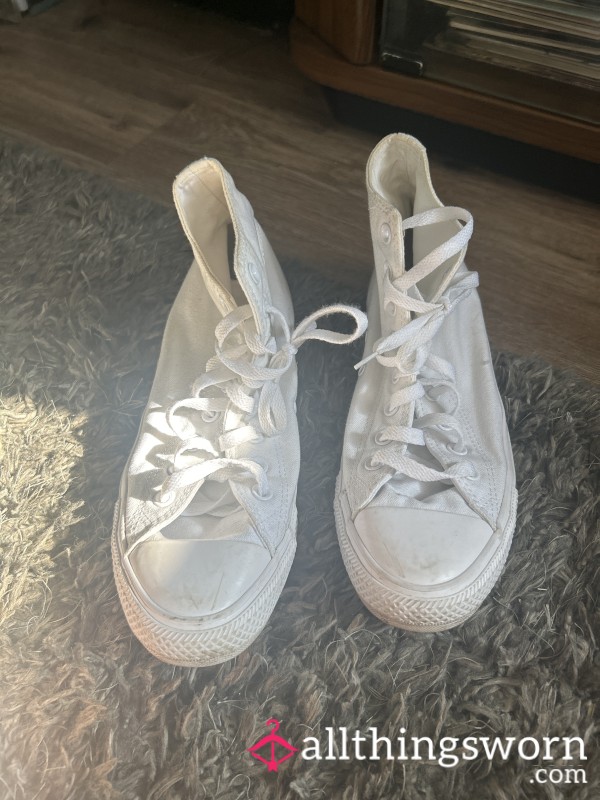 Converse White Worn Sneakers Woman Size 10