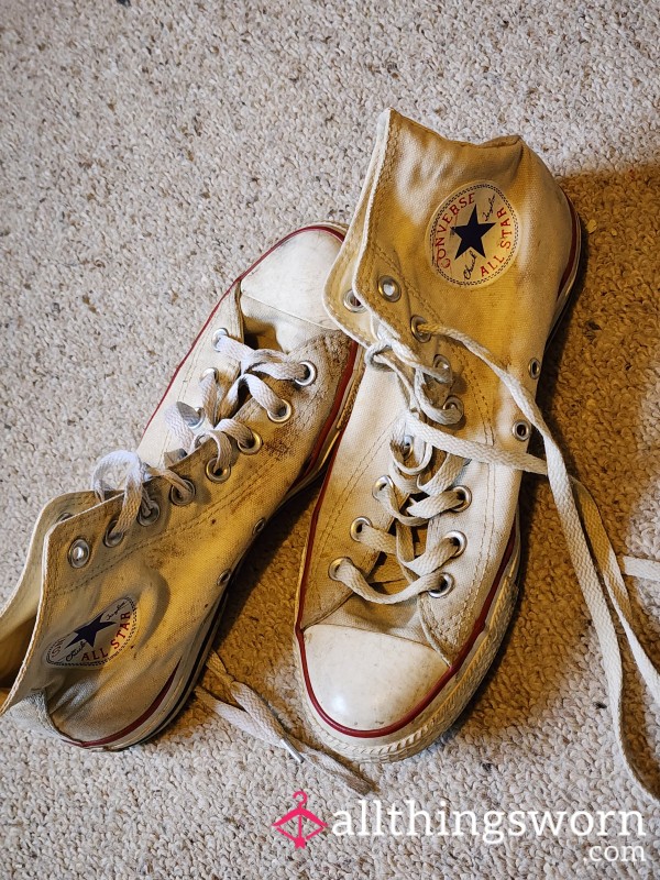 CONVERSE WITH 10+ YEARS WEAR