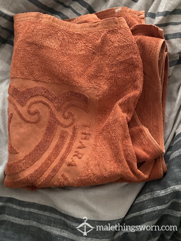 C*m Towel