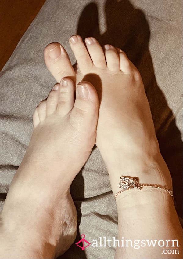 Custom Feet Pics 🦶😍