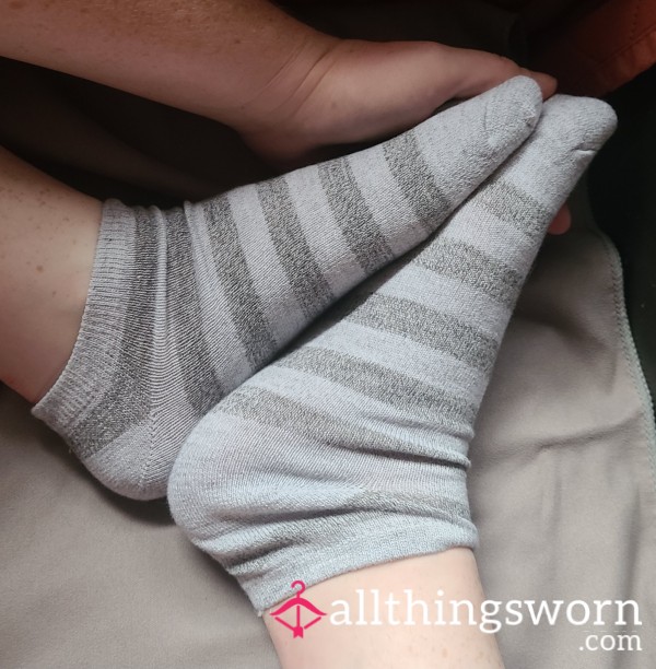 Cute Little Grey Striped Ankle Socks - Thin & Breathable