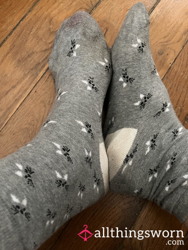 Cute Stinky Kitty Cat Socks 🐱 🧦