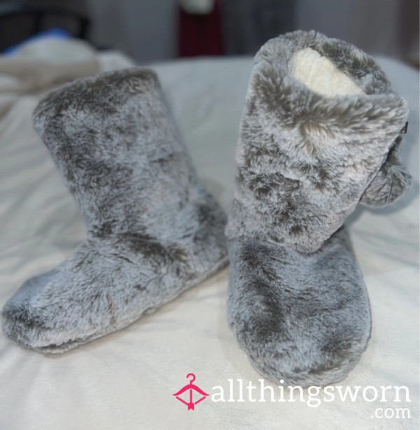 (Sold) Fluffy Slipper Boots