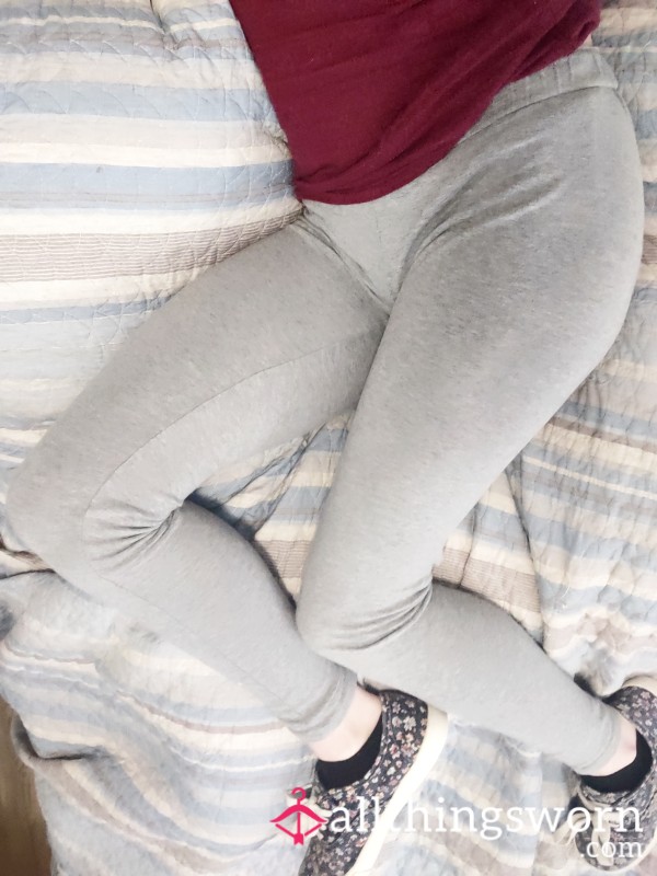 Full Length Grey Tight Leggings Small And Super Worn