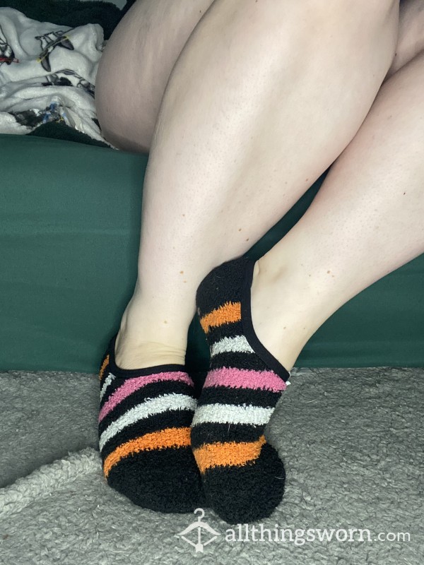 Fuzzy Striped No Show Socks