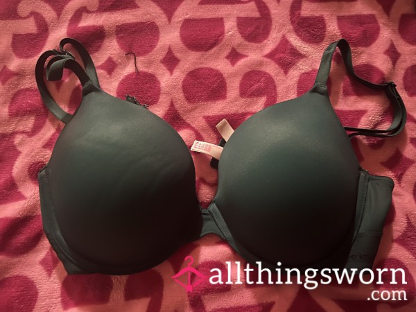 Green VS Bra