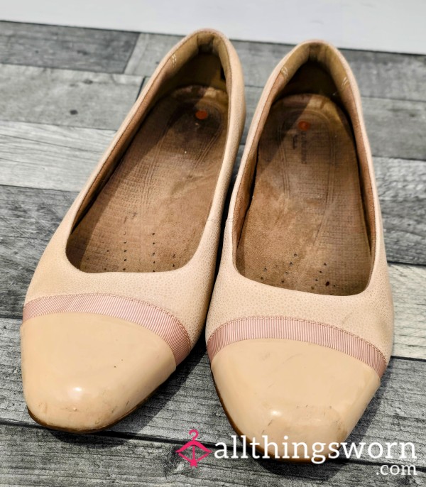 Ladies Well Worn Flats - Slightly Mucky Cream Work Flat Shoes For You Foot Fetish Lovers