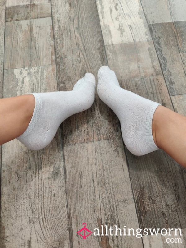 Ladies White Trainer Socks Used