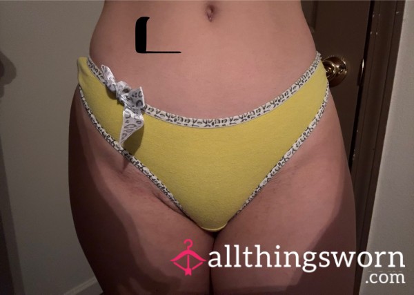 Large Yellow Thong With Cheetah Print And Now