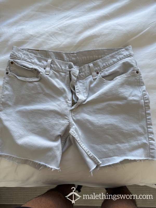 Levi’s Shorts Size 36”