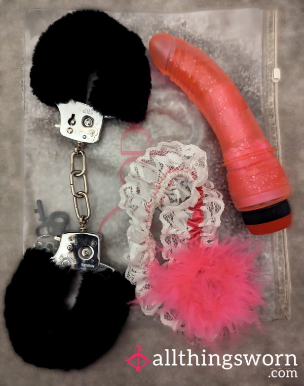 Mandy's Sex Toys - Dildo, Garter And Black Fluffy Cuffs
