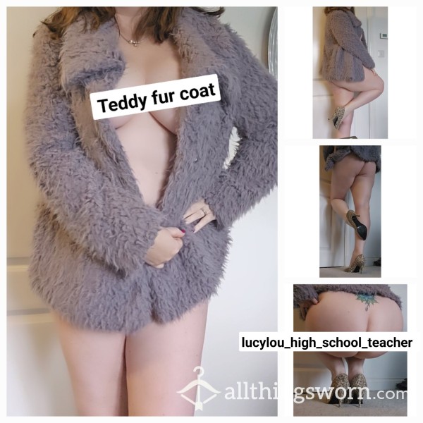 Fluffy Fur Coat!