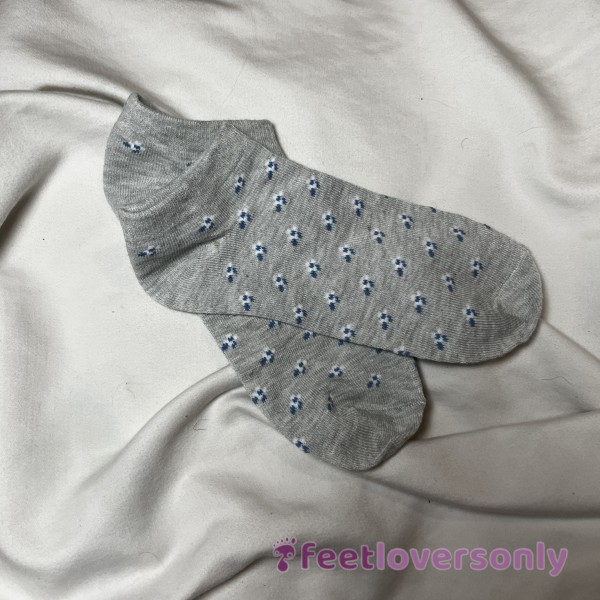 New Grey Flower Socks