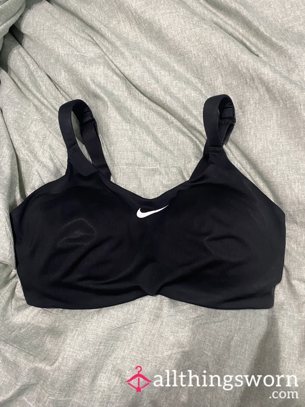 Nike Padded Sports Bra DD