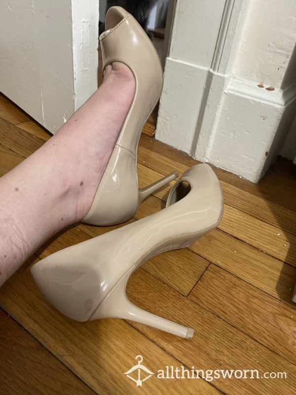 Nude P**p Toe Heels