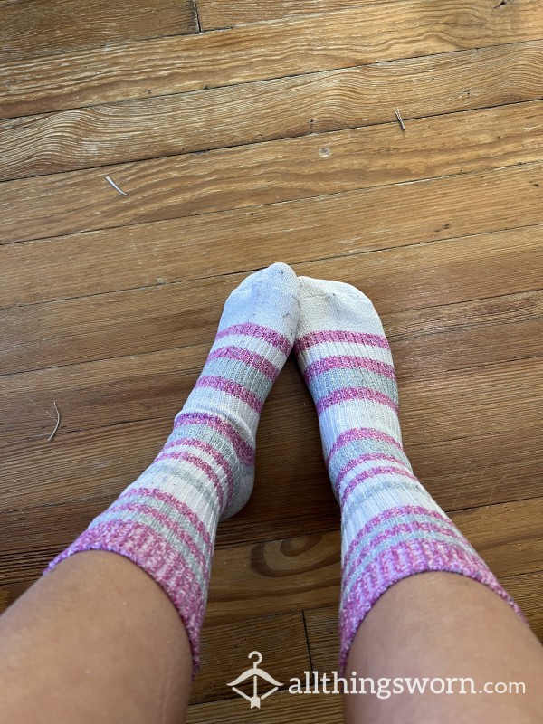 Well Worn Soft Pink Winter Calf Socks