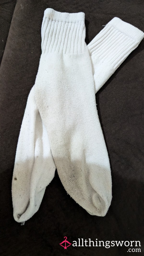 Old Worn Thin White Socks 🔥