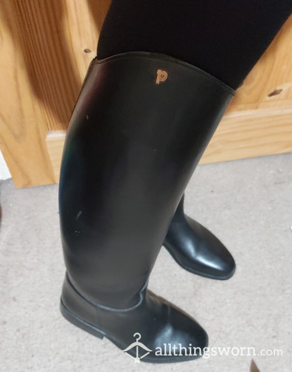 ***SOLD***Petrie Riding Boots Size 4