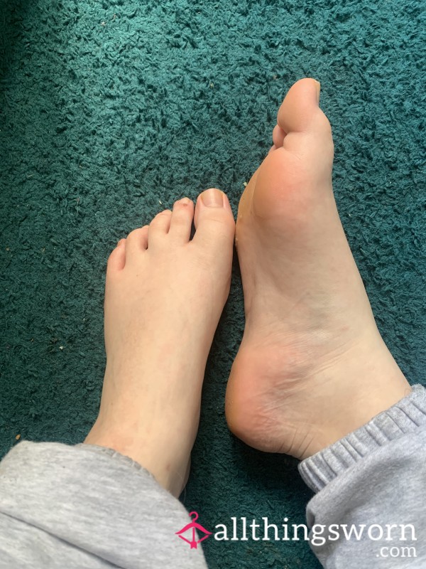 Photos Of My Pretty Feet