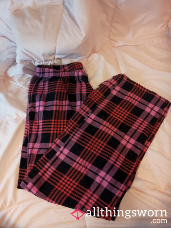 🪡pink Plaid Pajama Pants With Sewn Up Holes🧵