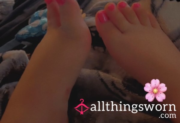 Pretty Pink Painted Toes Short Vid 💋