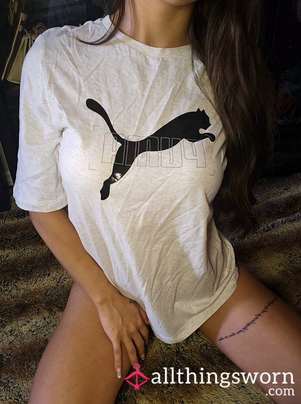 Puma Workout Top Workout Clothes Sweaty Delicious Cotton Creme White Gym T-Shirt Top Japanese Boobs Asian Tan Tattooed Fitness Model