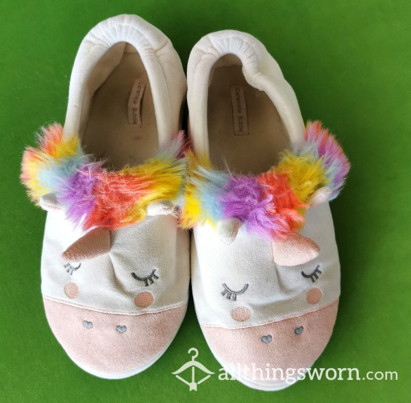 Cute Rainbow Unicorn Slippers - International Shipping Included!
