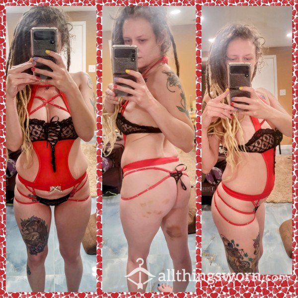 Red&Black Lingerie Set W/Attached Lace Thong 😍