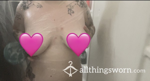 Massaging My Soapy Tits 🧼 Premade Shower Video 🩵 Faceless 1:02