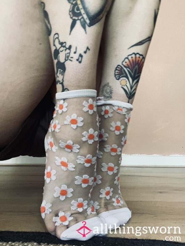 !! SALE !! Cute Well-Worn Pantyhose Socks With Flower Pattern And Cheesy Sour Scented Smell