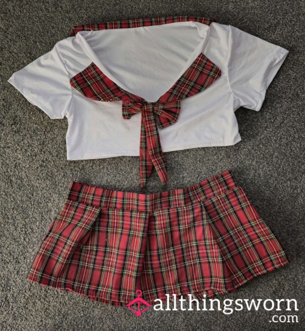 School Girl Outfit 🔥