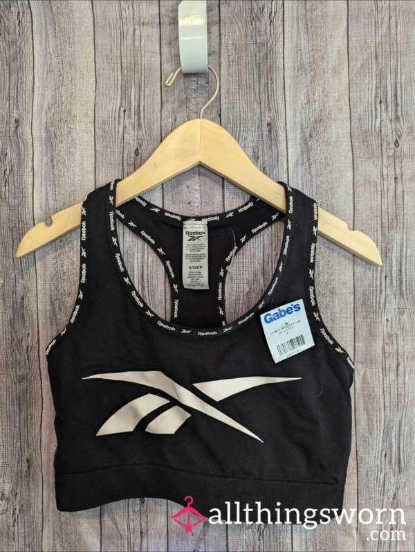 S**y Black Reebok Sports Bra - I'm Bursting Out 🖤