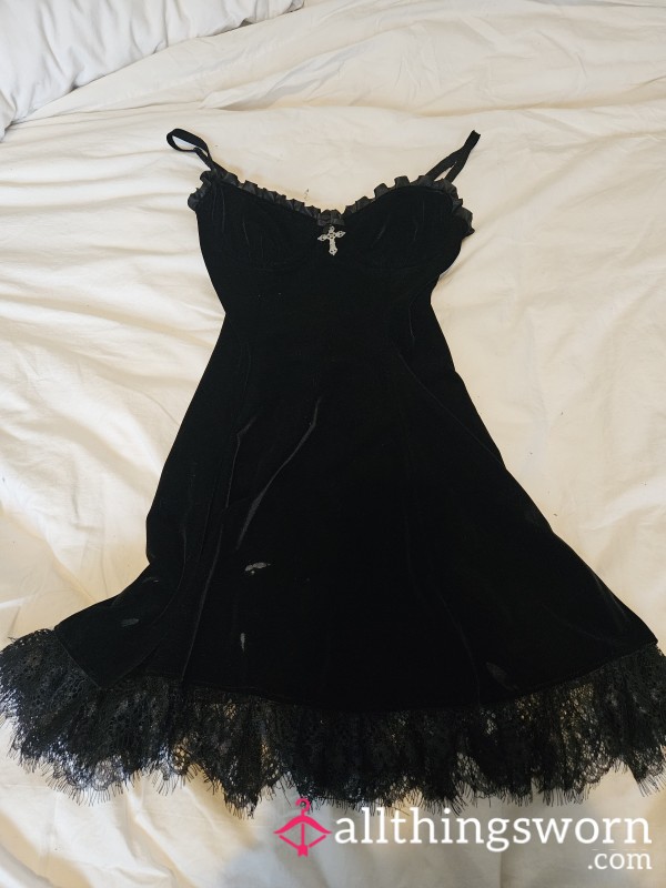 S**y Black Velvet Dress With Naughty Stains