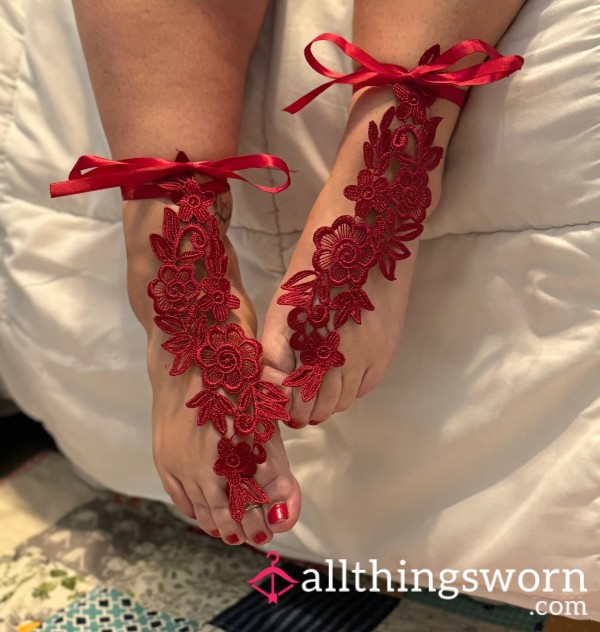 10 Pics Of My S**y 💋Red Lace Sandal